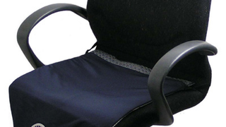 Air Conditioned Seat Cushion Features The Latest In Eco-Friendly Ass-Cooling Technology